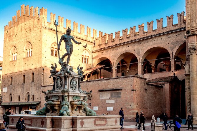 Bologna City Red Bus and Food tasting - Who Will Enjoy This Bologna Tour?