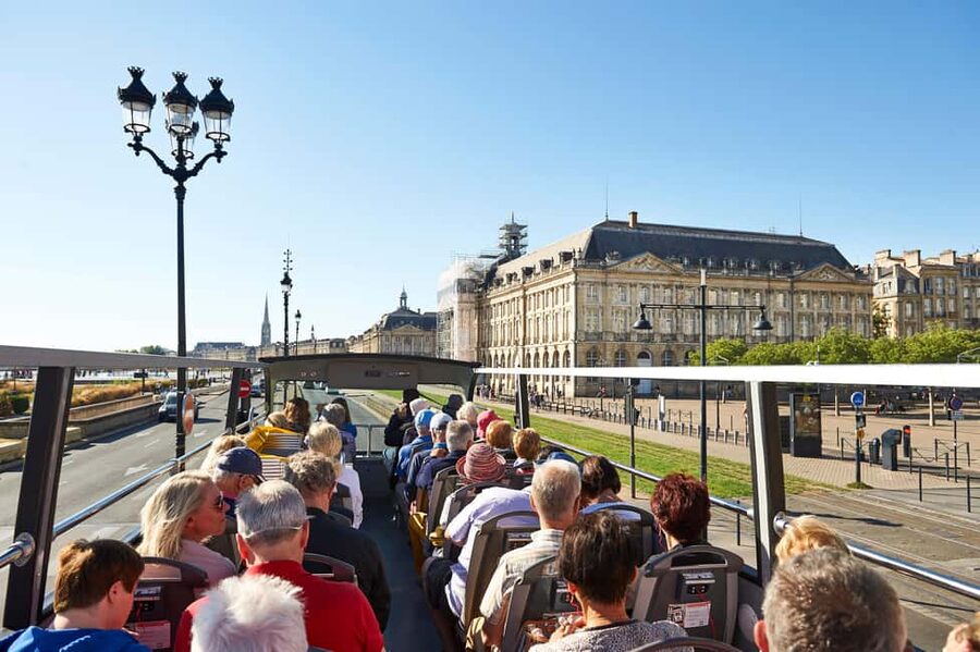 Bordeaux : 1 or 2 day Hop-on Hop-off visit - Sainte-Catherine and République: the central walking zone