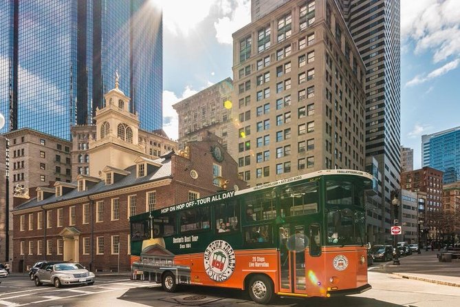 Boston Hop-On Hop-Off Trolley Tour with 13 Stops - What the Boston trolley tour actually does