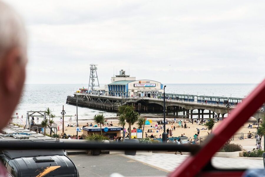 Bournemouth: City Sightseeing Hop-On Hop-Off Bus Tour - West Cliff, Westbourne, and the first coastal stops
