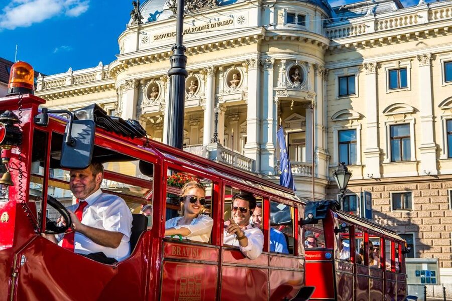 Bratislava: Sightseeing Bus Tour - How much value do you get for $21?