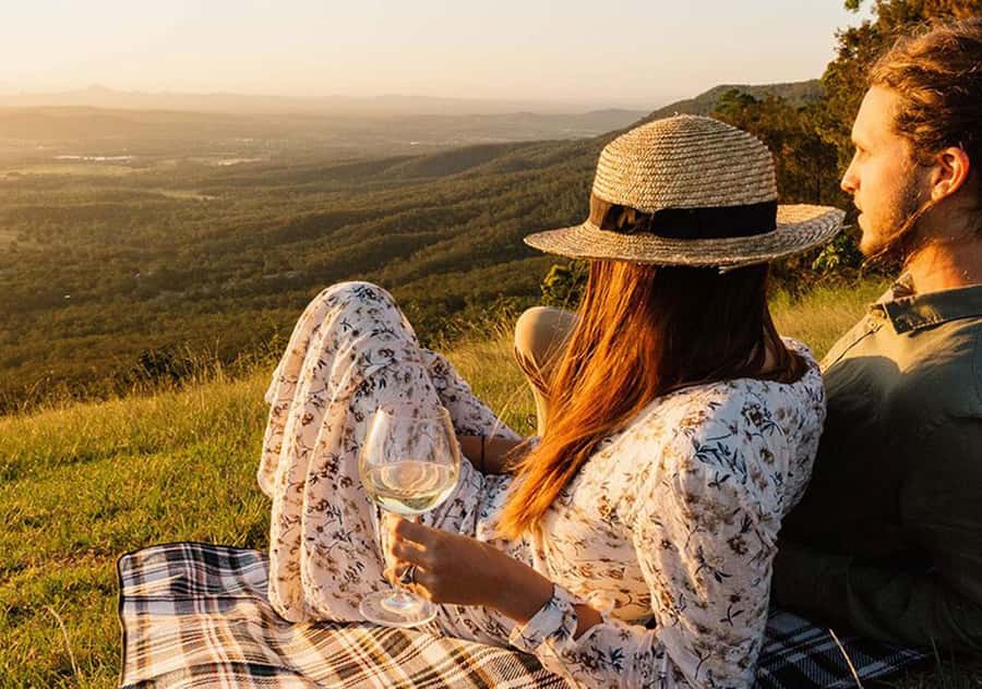 Brisbane: Hop on Hop off Bus to Tamborine Mountain - What $70 buys you, and what it does not