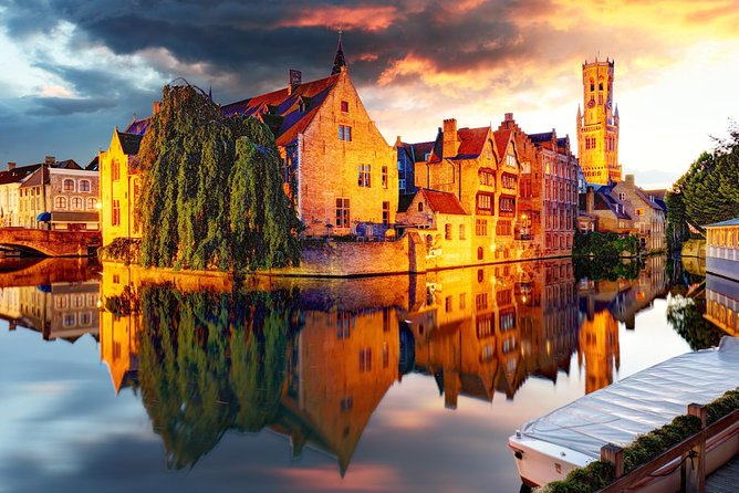 Bruges bus tour from Brussels - The chocolate stop and what four hours can buy you