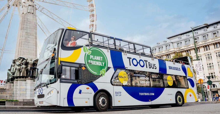 Brussels: Hop-On Hop-Off Bus Tour& Belgian Beer World Museum - The 11-stop red route, from Central Station to De Brouckère