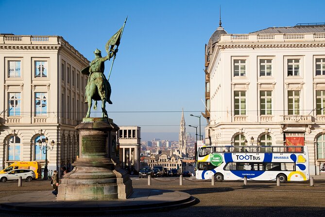 Brussels Tootbus Discovery Hop On Hop Off Bus and walking tours - Audio commentary, Wi-Fi, and the Tootbus app