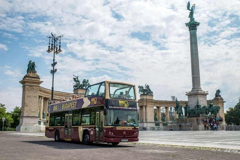Budapest: Big Bus Hop-On Hop-Off Tour by Open-top Bus - Keleti Station, New York Café, and the return through Pest