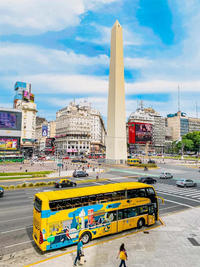 Buenos Aires Hop-On Hop-Off Bus and Exclusive Benefits - Key points at a glance