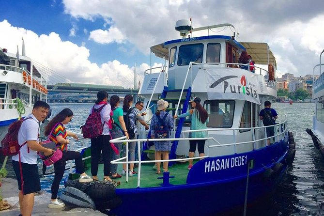 Bus and Boat Two Continents Tour in Istanbul - The guide can make or break the day