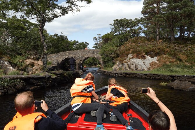 Bus, Boat & Jaunting Cart Tour (Jaunting Cart Paid Separately) - Group size and the quality of the day