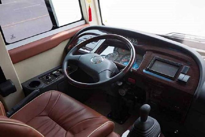 Bus to Cat Ba, Expressway,Speedboat - Highway 5B and the 15-minute rest stop