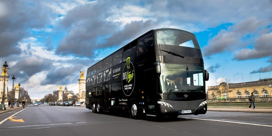 Bus Toqué Champs Elysées Tour w/ 3-Course Dinner & Champagne - Seeing Paris from four meters high