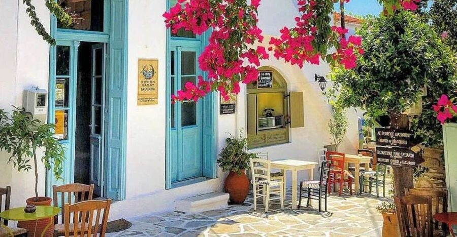 Bus Tour Around the island of Naxos - Apollonas and the northern coast