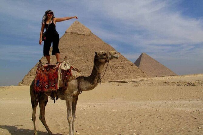 Cairo Day by Bus from Hurghada - The Egyptian Museum, three hours with royal treasures