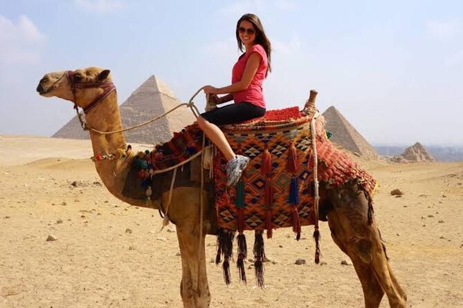 Cairo Pyramids and Museum with lunch by Bus from Hurghada - Lunch between the museum and Giza