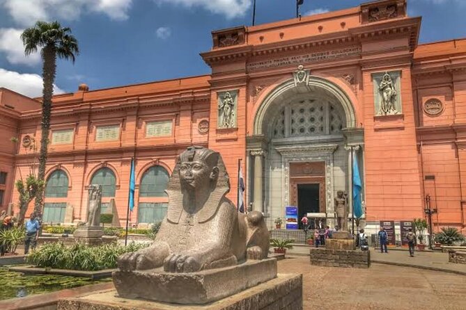 Cairo Pyramids and Museum with lunch by Bus from Hurghada - What the $85 price really covers