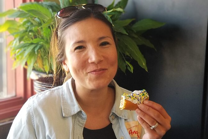 Cajun Food Bus Tour in Lafayette - Poupart Bakery Finishes With Something Sweet