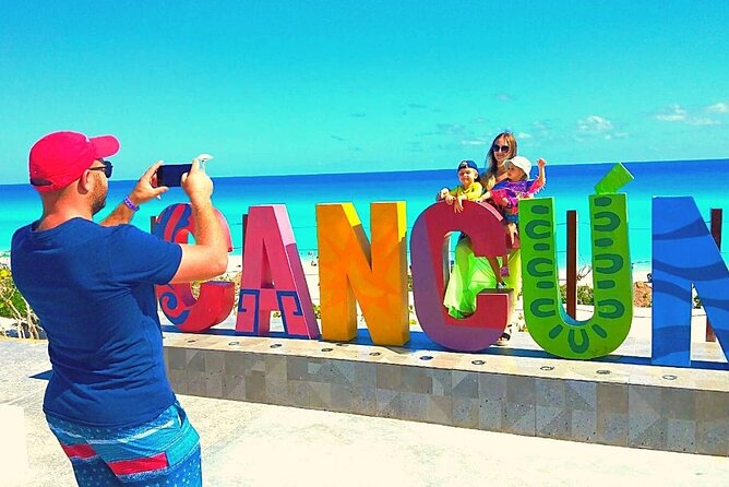 Cancun Guided Bus City Tour (from Cancun and Riviera Maya) - The Hotel Zone and Nichupté Lagoon show two sides of Cancún
