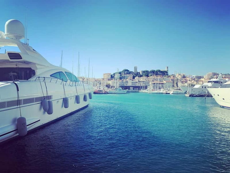 Cannes: City Tour in a Vintage Bus - The local market and the taste of everyday Cannes