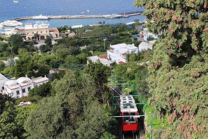 CAPRI - DIY Day Trip Package - BoatTour, BlueGrotto,Bus&Lunch - The funicular back to Marina Grande