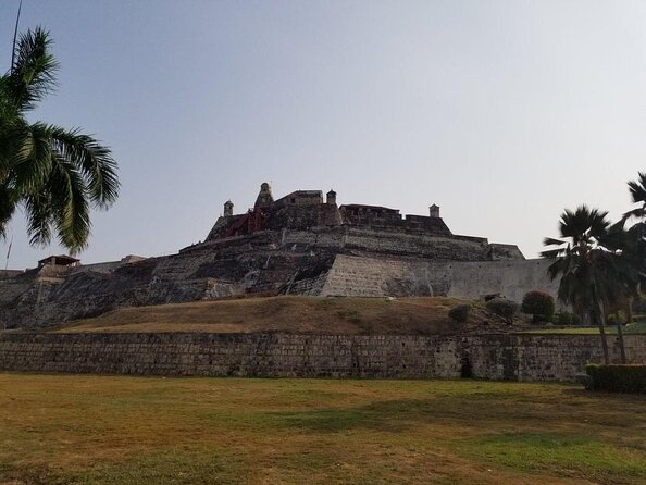 Cartagena: City Tour Hop On Hop Off - Bus Turistico de 2 pisos - Getsemani brings a different kind of energy