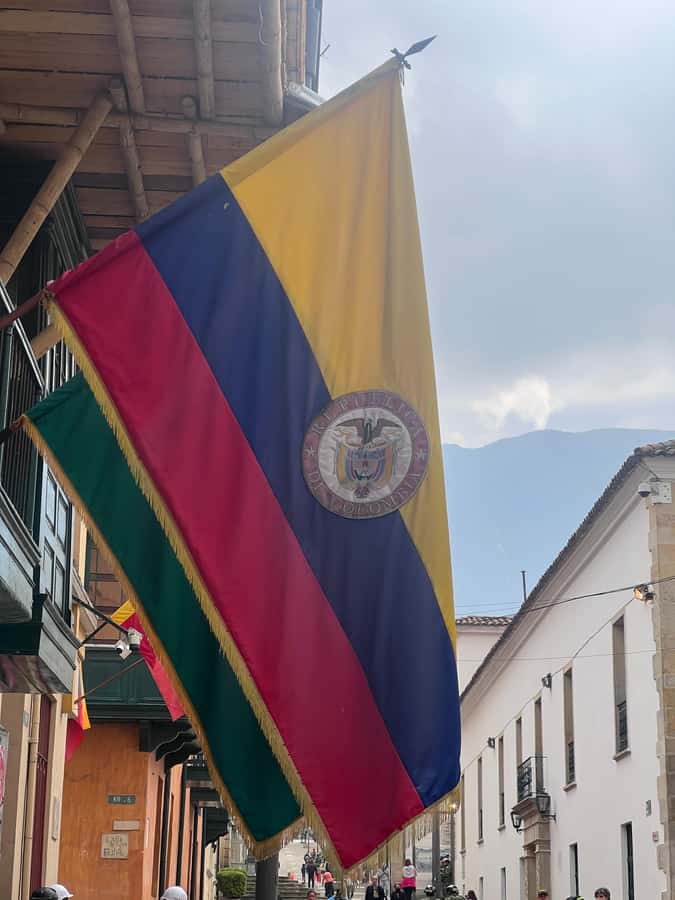 Cartagena: Party Bus Tour In Cartagena - Language, Timing, and What to Pack