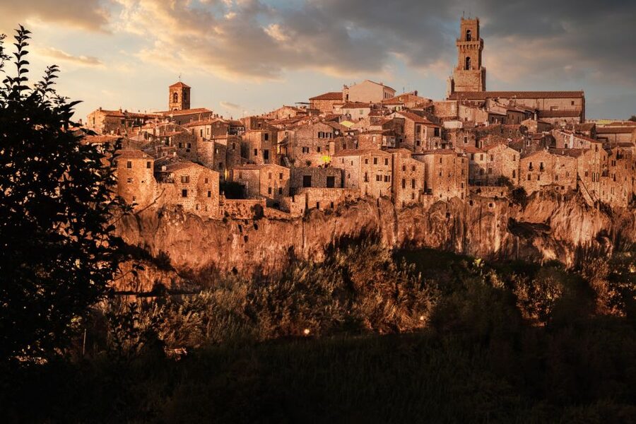 Cascate di Saturnia e Pitigliano in Bus con Guida Ambientale - The morning pickup from coastal Tuscany