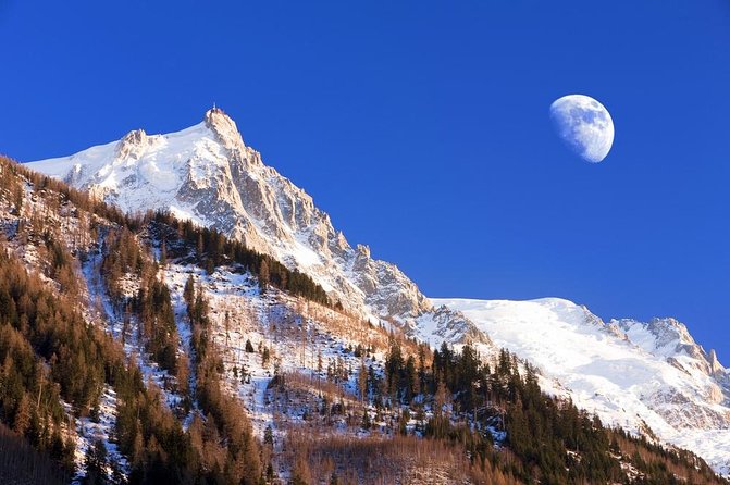 Chamonix & Mont Blanc Panoramic Sky-Glass Bus Guided Day Trip - Chamonix, the first look at Mont Blanc