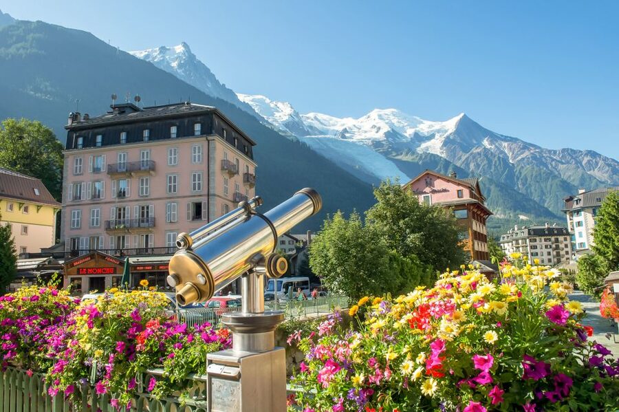 Chamonix & Mont Blanc Scenic Glass-Roof Bus Tour from Geneva - Montenvers and the Mer de Glace glacier