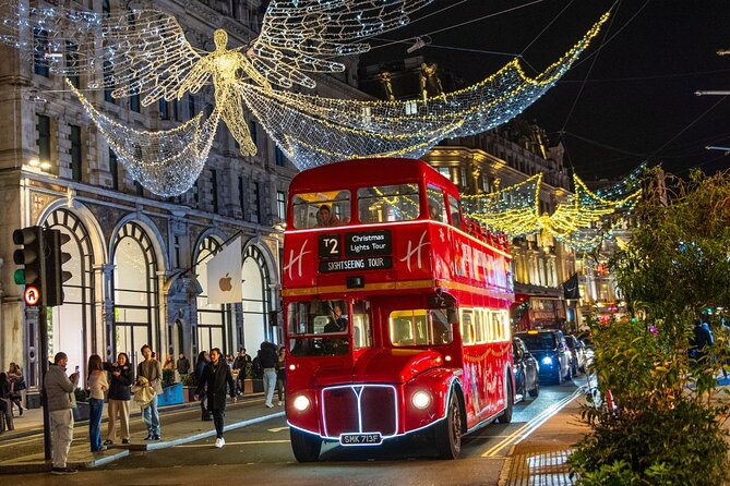 Christmas Lights Tour by Vintage Bus in London - Oxford Street and its 5,000 Christmas stars