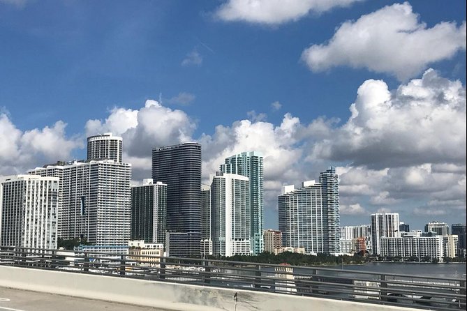 City Half Day Tour of Miami by Bus with Sightseeing Cruise - Little Havana in 25 minutes