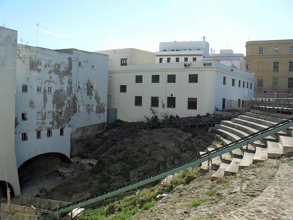 City Sightseeing Cadiz Hop-On Hop-Off Bus Tour - Key points at a glance