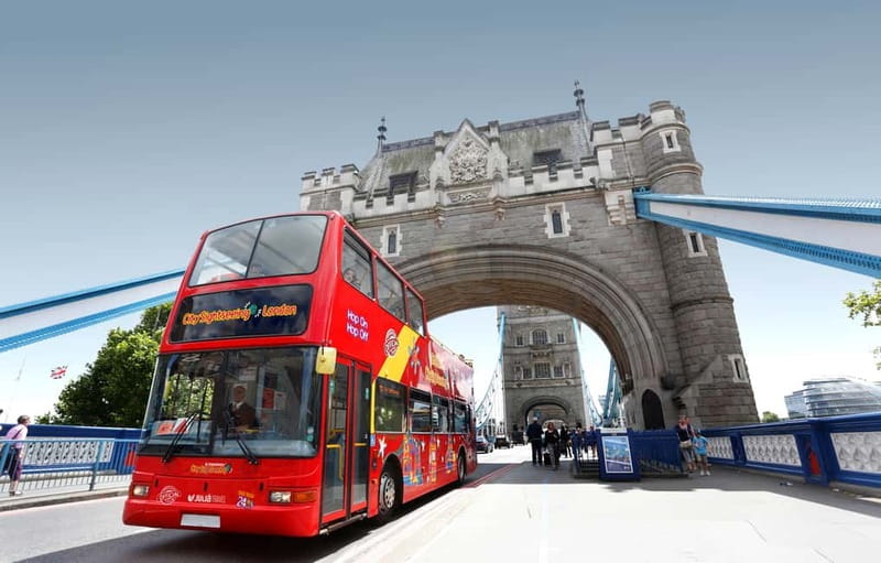City Sightseeing London Hop-On Hop-Off Bus & Bookable Extras - Key points at a glance