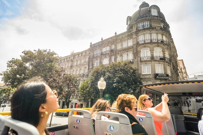 City Sightseeing Porto Hop-On Hop-Off Bus Tour - Audio commentary: the tour’s biggest gamble