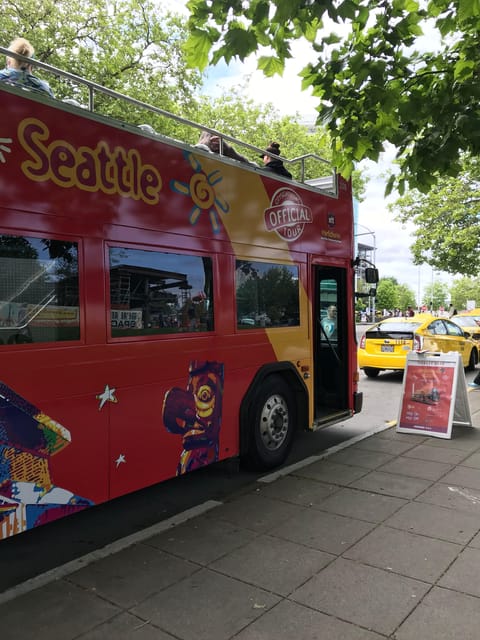 City Sightseeing Seattle: HOHO Bus Tour + Locks Cruise - Make the waterfront your main stop