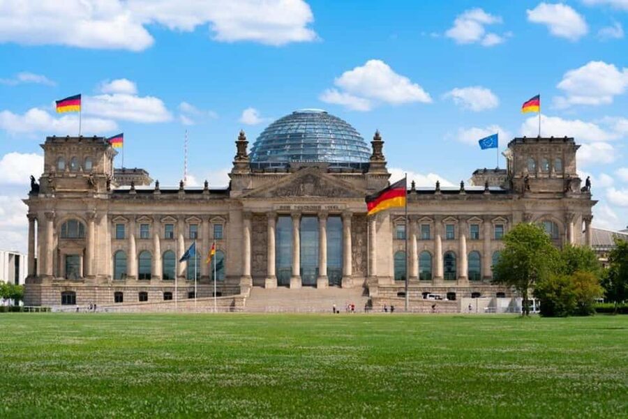 CitySightseeing Berlin HOHO Bus- All Lines (A+B) & Boat Tour - Should you book the Berlin bus and boat tour?
