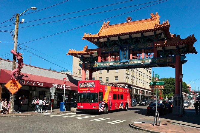 CitySightseeing Seattle Hop-On Hop-Off Bus Tour + Bookable Extras - Stops 2 through 5: Pier 66, the Edgewater, and Pier 55