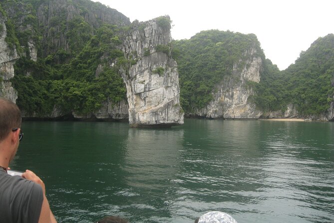 Combo: Bus Ha Noi to Cat Ba + 1 Day Boat Trip, La Ha Bay, Ha Long Bay - What the $49 combo really includes