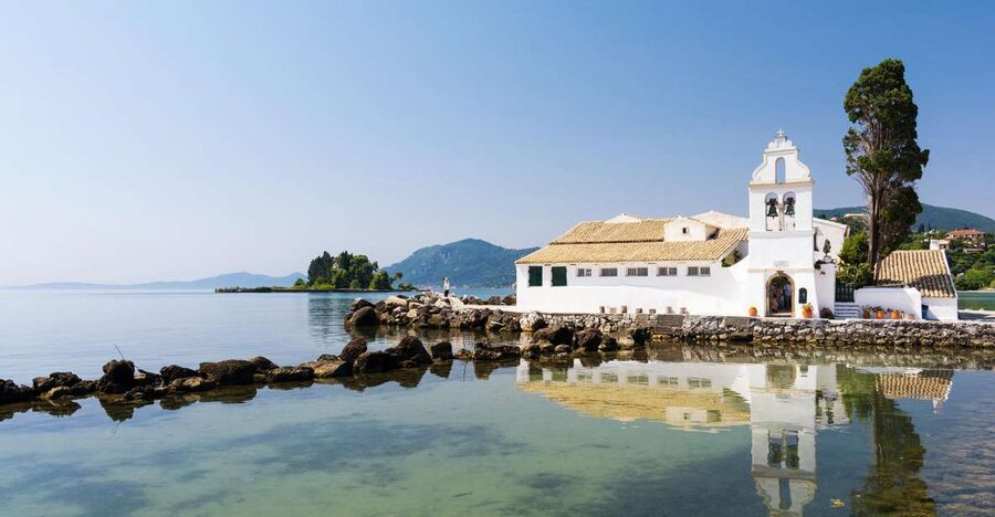 Corfu: Shore & Shared Tour – Achilleion, Mon Repos, Old Town - Corfu Old Town: use your 90 minutes wisely