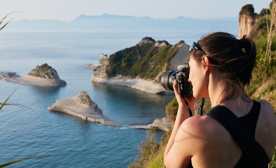 Corfu: Shore & Shared Tour – Kassiopi & Canal d’Amour - Guides make the shared format work