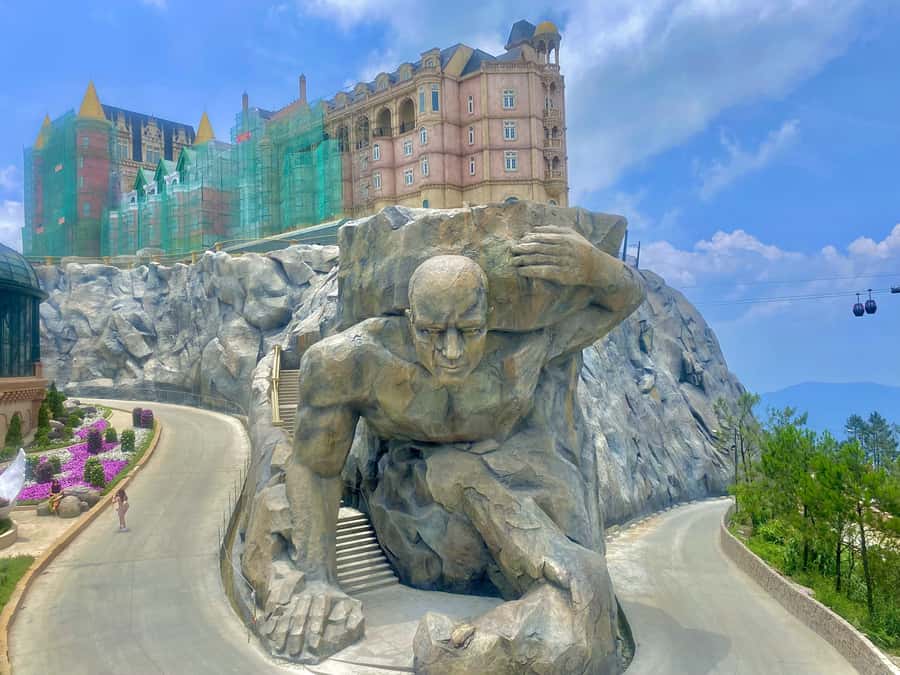 Danang: Golden Bridge by Private Car or Bus w hotel pickup - FAQ