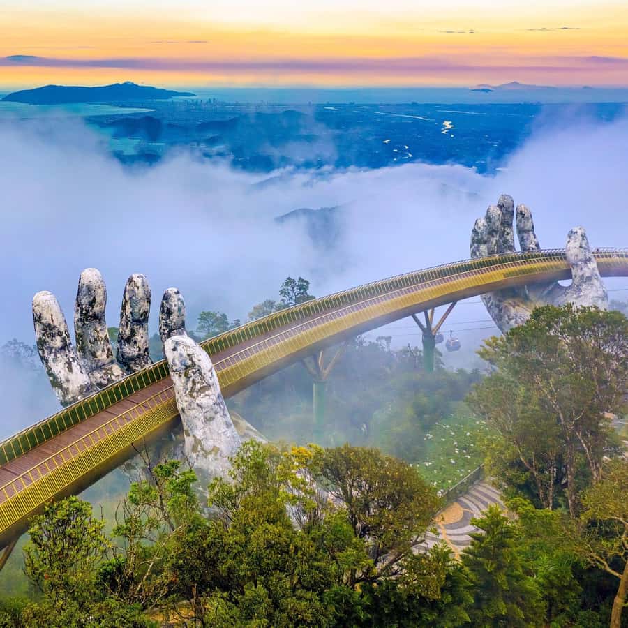 Danang: Golden Bridge by Private Car or Bus w hotel pickup - The morning shuttle from Da Nang City Center
