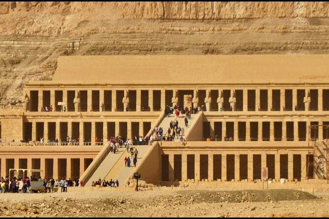 Day Tour To Luxor from Hurghada by Bus with Lunch - Valley of the Kings: tombs, color, and a crowded schedule
