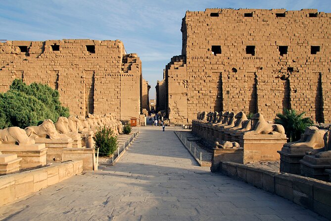 Day Tour To Luxor from Hurghada by Bus with Lunch - Hatshepsut Temple and the story of Punt