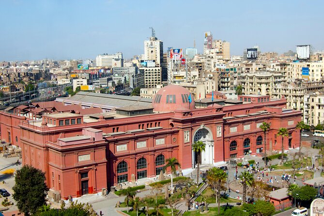 Day Trip to Cairo from Hurghada by Bus with Lunch & Guide - The Egyptian Museum in Tahrir Square