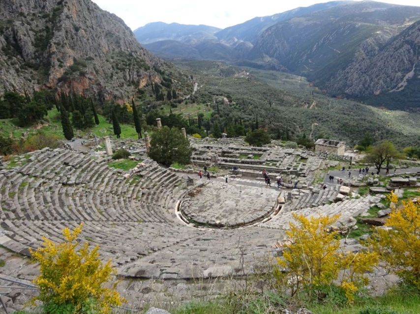 Delphi and Meteora: 2-Day Bus Tour from Athens - What the guides add to the journey