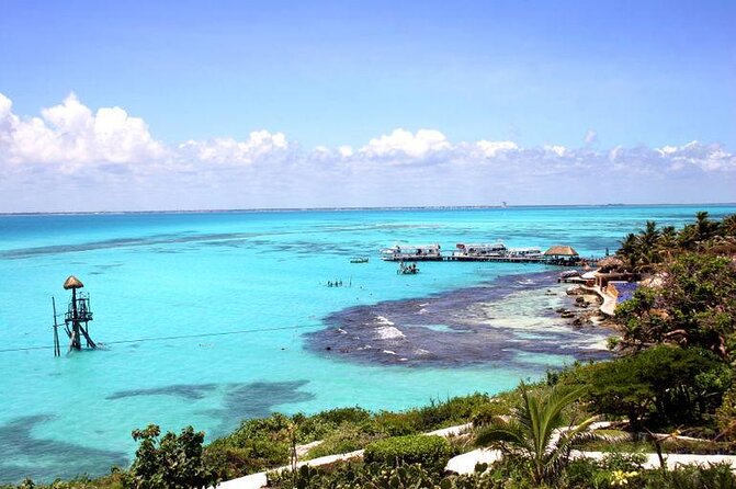 Discovering Isla Mujeres on a Double Decker Catamaran - Key points before you book