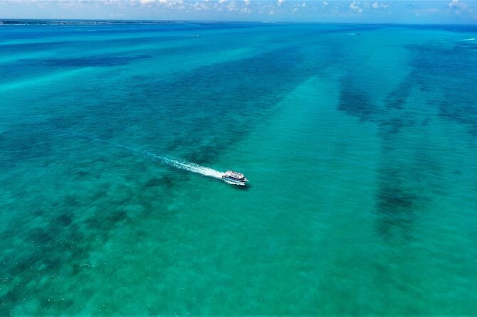Discovering Isla Mujeres on a Double Decker Catamaran - Communication problems deserve serious attention