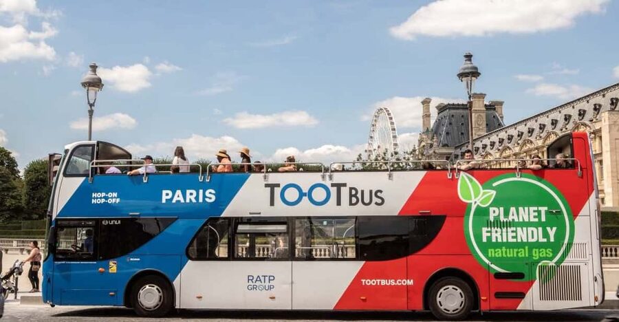 Disneyland Paris: Bus Sightseeing Tour in Paris - Morning pickup at three Disneyland hotels