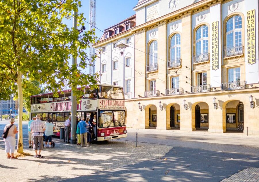 Dresden: 1-Day Hop-On-Hop-Off Bus Tour - Großer Garten and Dresden’s modern side