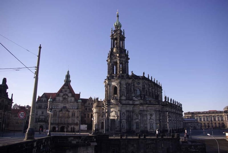 Dresden: 10-Hour-Tour from Berlin by VW-Bus - Frauenkirche and the Stone Bell